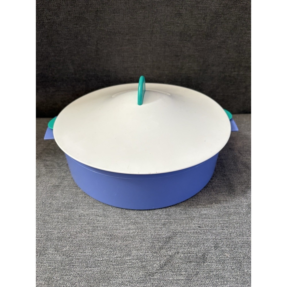 Vintage‎ Tupperware 3-Piece Round Blue/White/Teal Microwave Steamer.